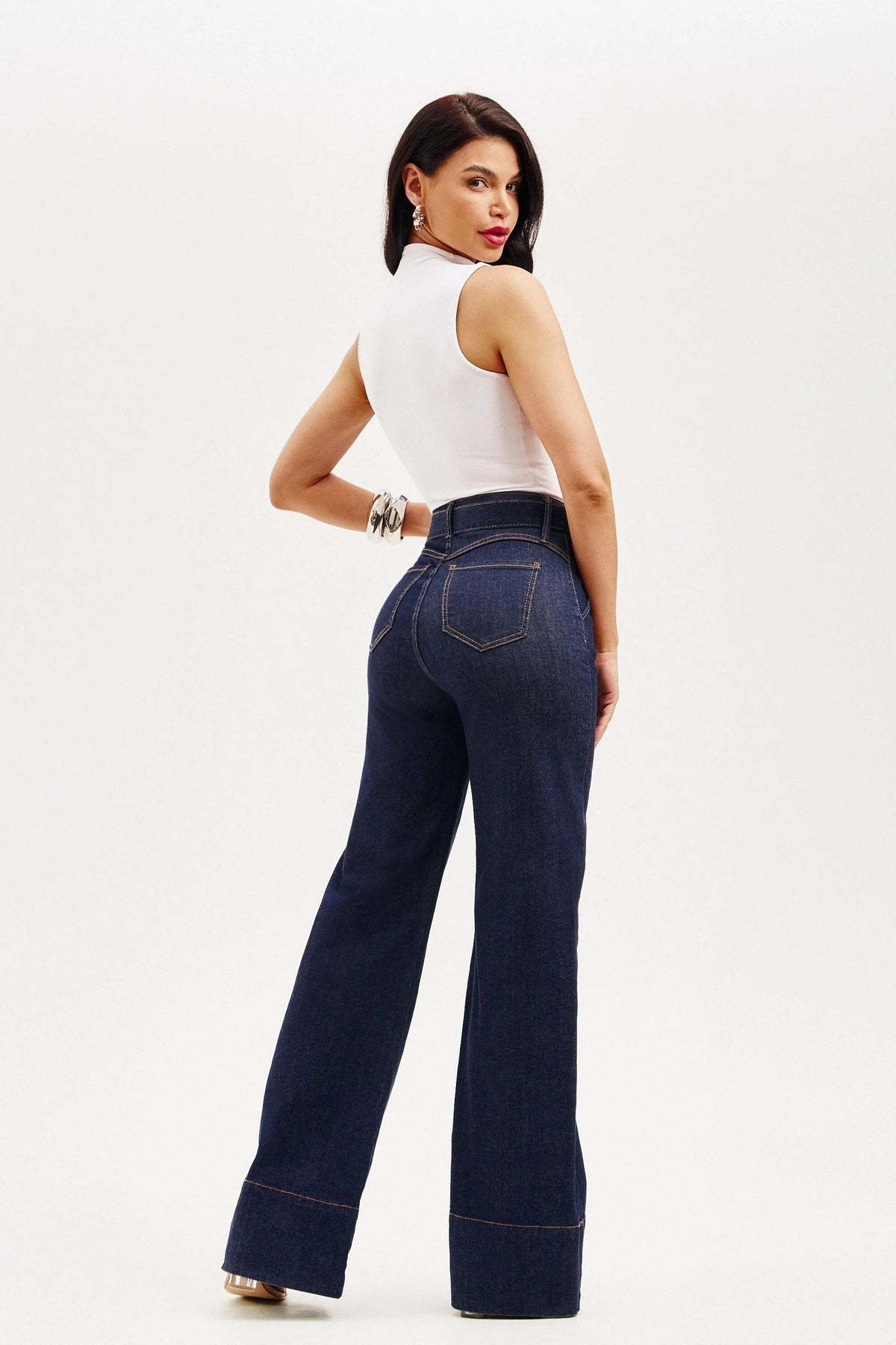 Calça Jeans de Rica Tecnológica Wide Leg Cós Super Alto Calça Jeans MRL-121 Miralleve 